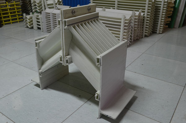 �ݼ�ʽ���F��